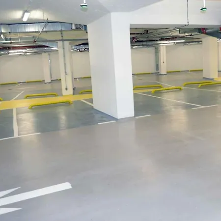 Regina's Modern 2bedroom In Center * Skopje